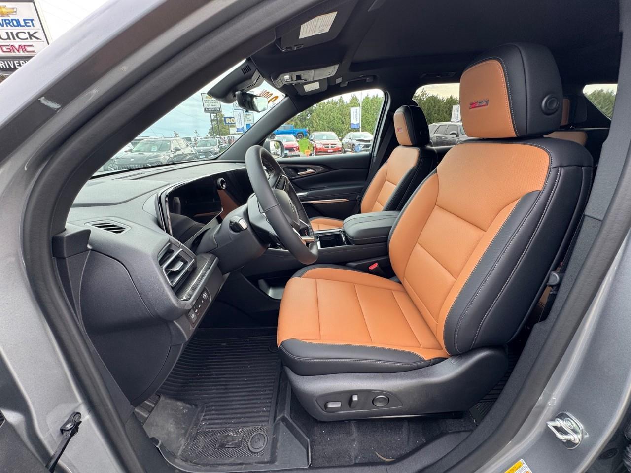 2027 Chevrolet Traverse Z71 4dr All-Wheel Drive Photo