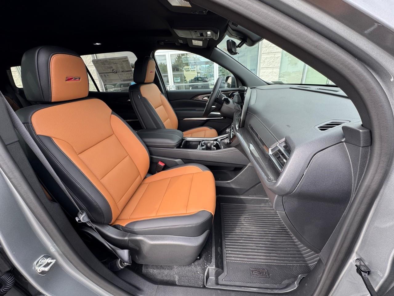 2027 Chevrolet Traverse Z71 4dr All-Wheel Drive Photo