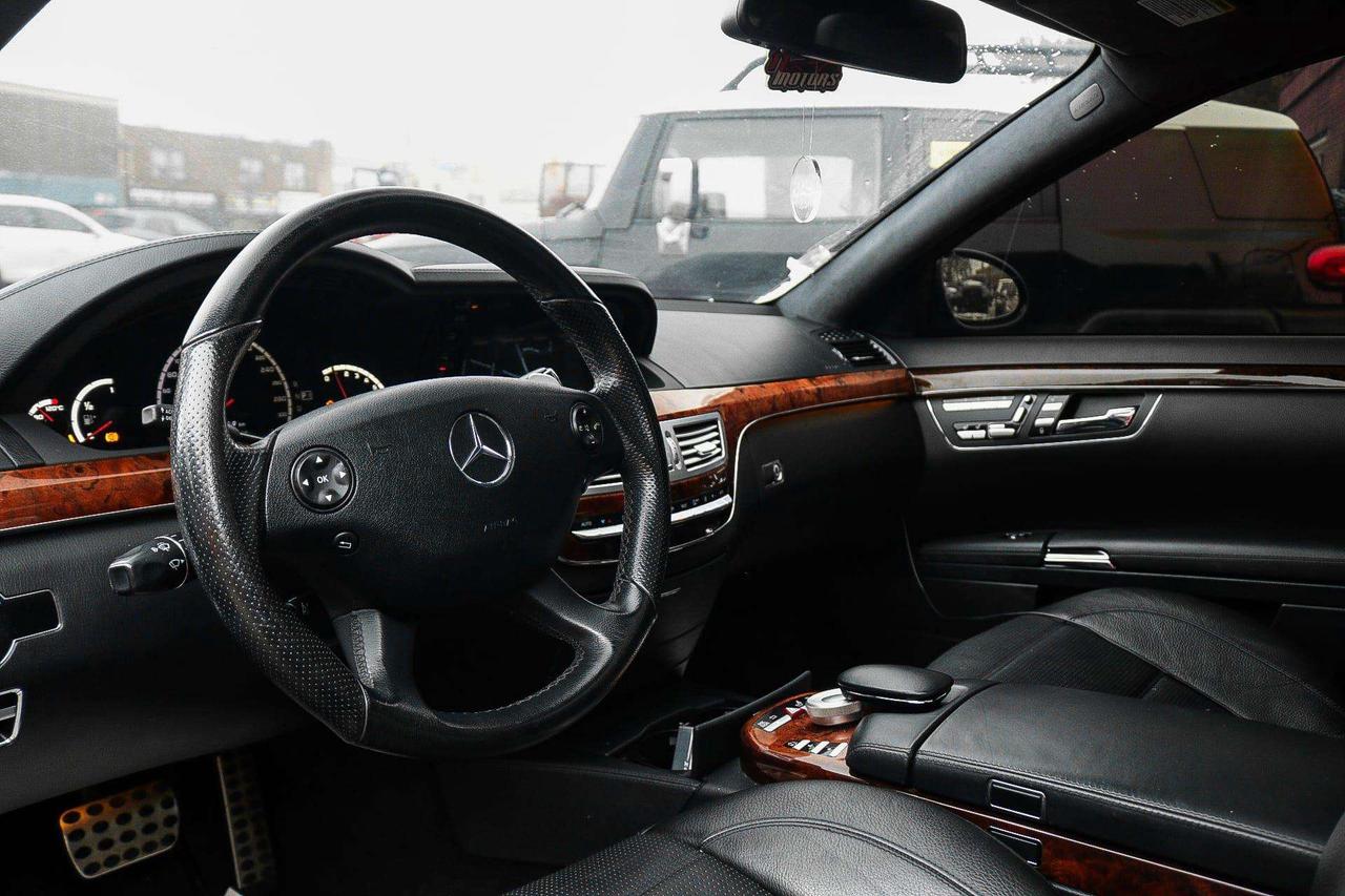 2009 Mercedes-Benz S-Class 4dr Sdn 6.2L V8 AMG RWD PERFORMANCE PACKAGE   LOADED   NO ACCIDENTS Photo