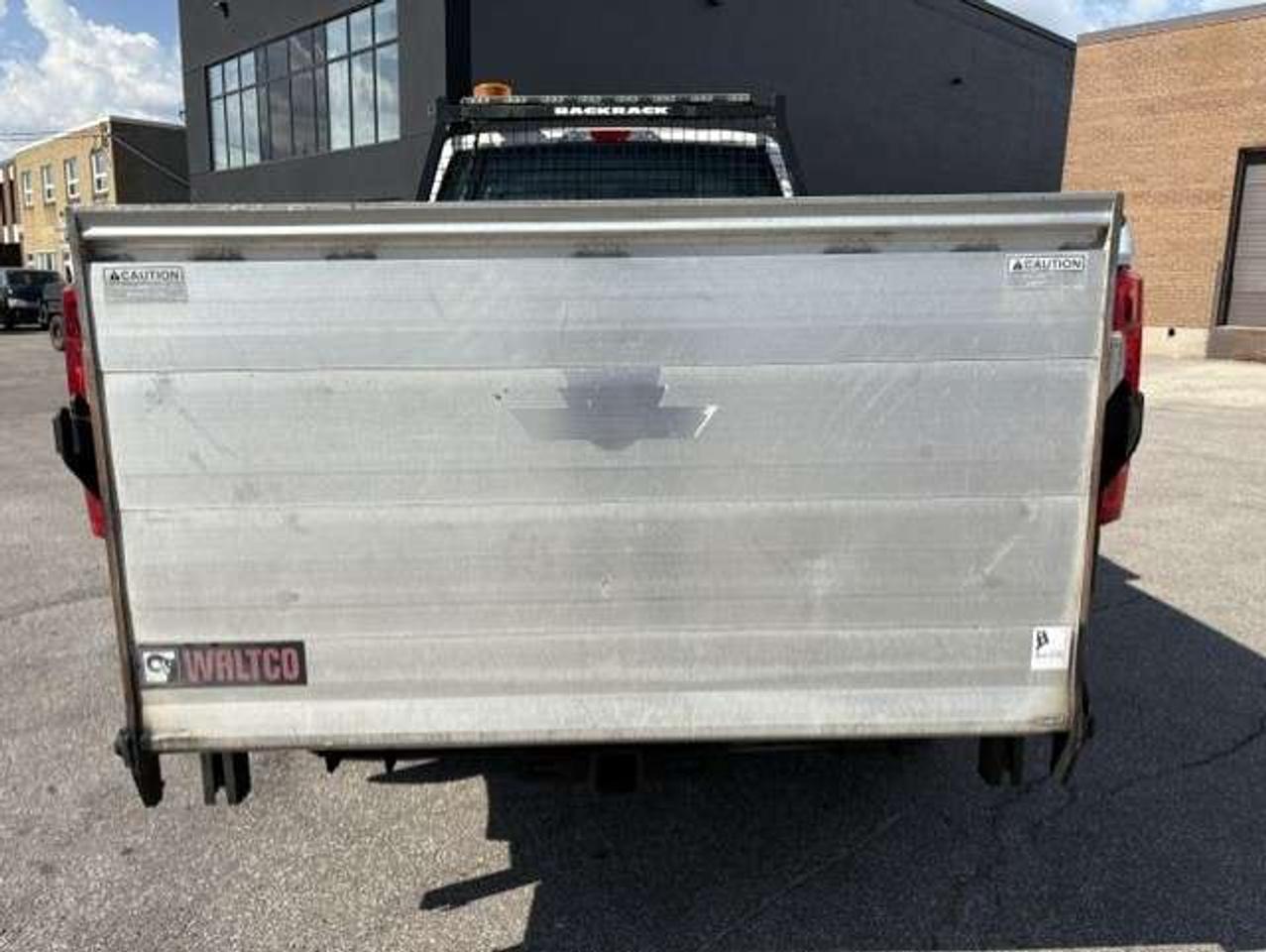 2017 Ford F-350 4X4 **CREW CAB LONG BOX-WALTCO LIFTGATE-1 OWNER** Photo