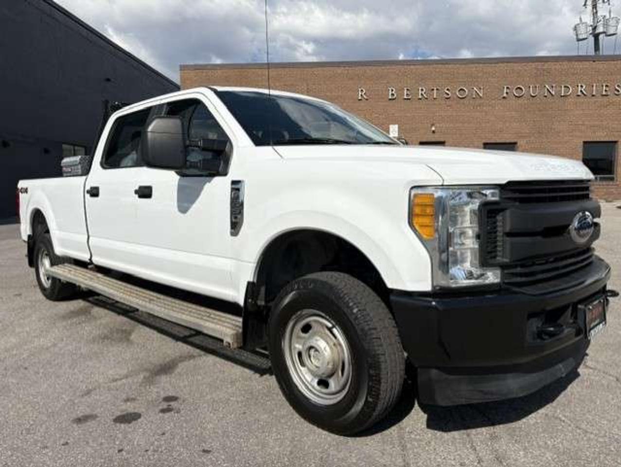 2017 Ford F-350 4X4 **CREW CAB LONG BOX-WALTCO LIFTGATE-1 OWNER** Photo