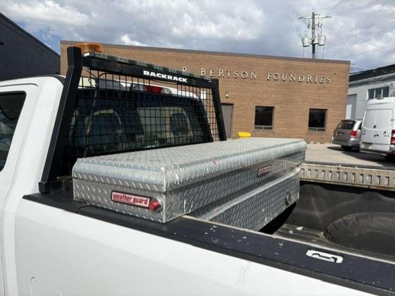 2017 Ford F-350 4X4 **CREW CAB LONG BOX-WALTCO LIFTGATE-1 OWNER** Photo