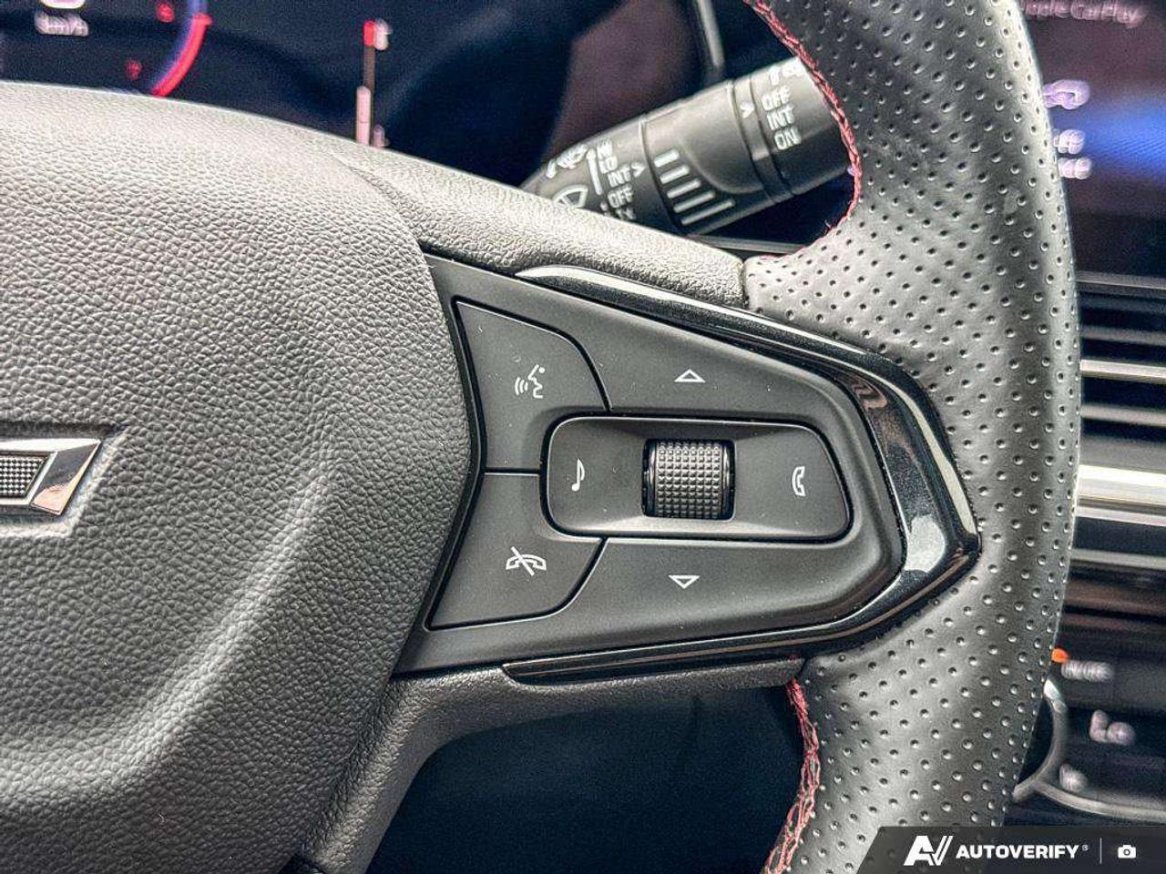 2025 Chevrolet Trax 2RS   SUNROOF   LTHR   ADAPTIVE CRUISE Photo