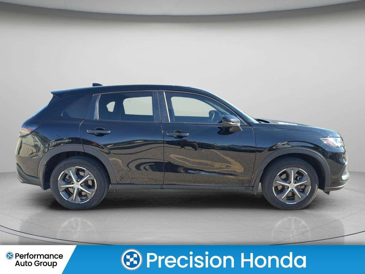 2024 Honda HR-V Sport-B CarPlay Sunroof Rear Camera Photo
