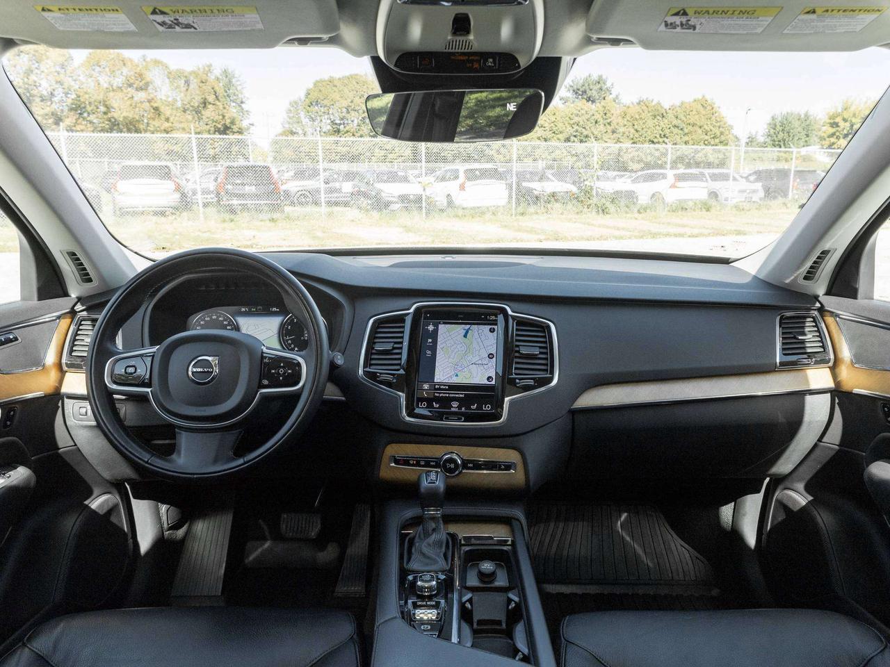 2020 Volvo XC90 MOMENTUM PLUS^Trade In^One Owner^6 Seater Photo
