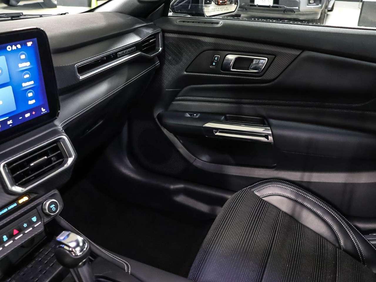 2024 Ford Mustang EcoBoost Premium Photo