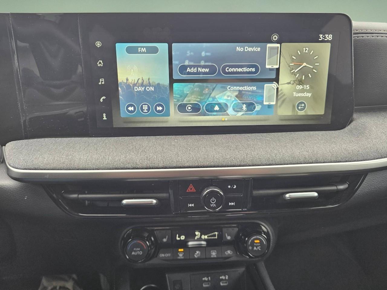 2025 Nissan Kicks SV 4dr All-Wheel Drive Photo