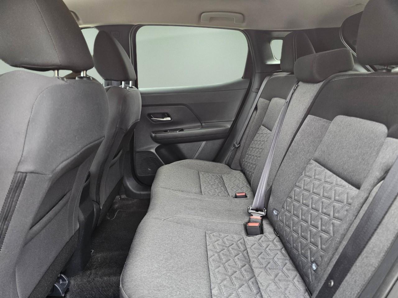 2025 Nissan Kicks SV 4dr All-Wheel Drive Photo