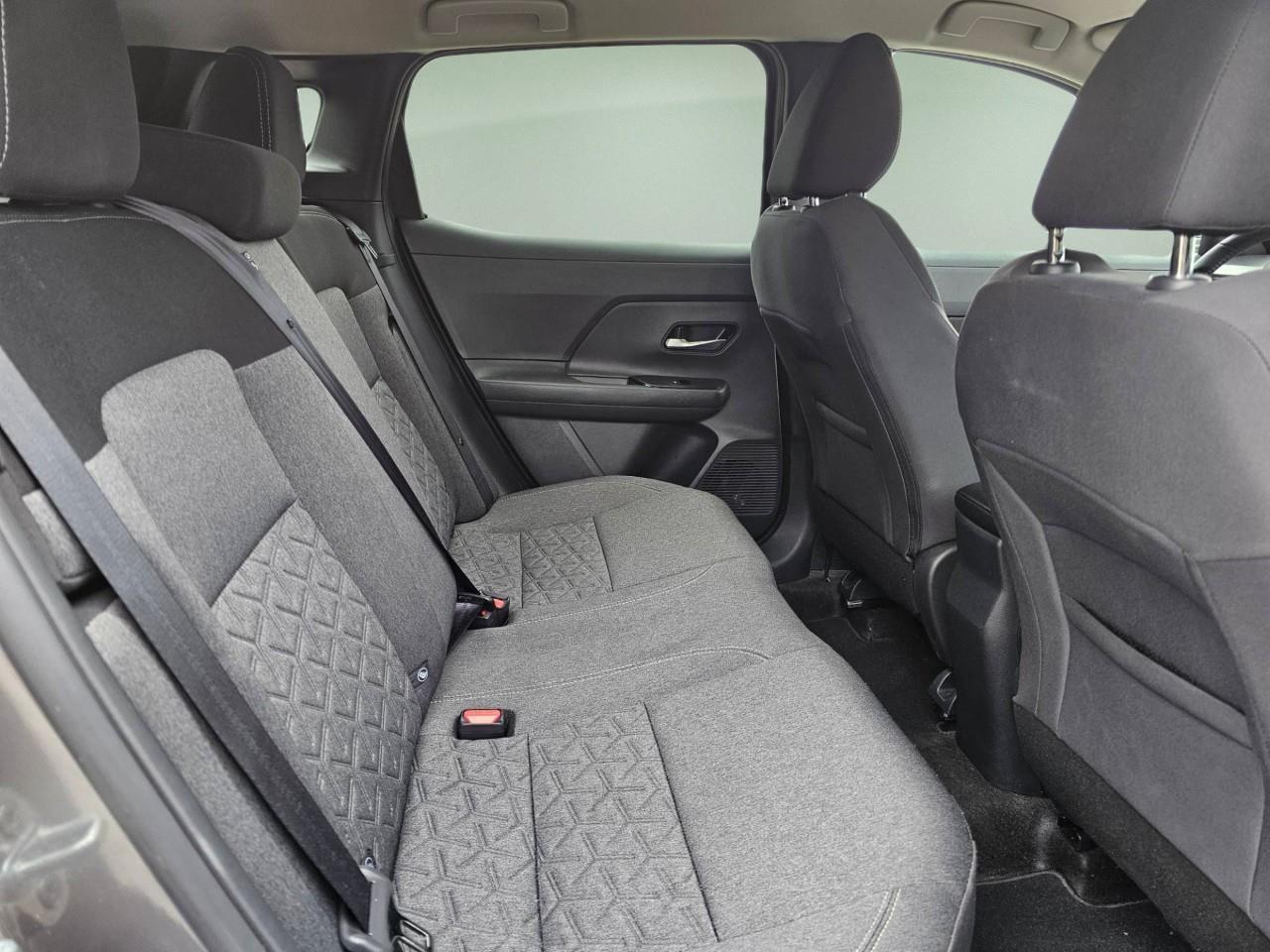 2025 Nissan Kicks SV 4dr All-Wheel Drive Photo