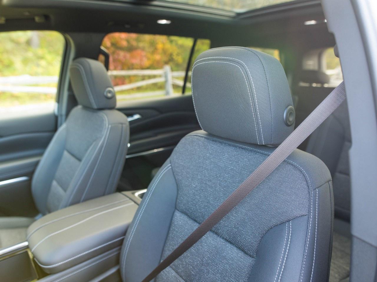 2027 Chevrolet Traverse AWD 4dr LT Photo