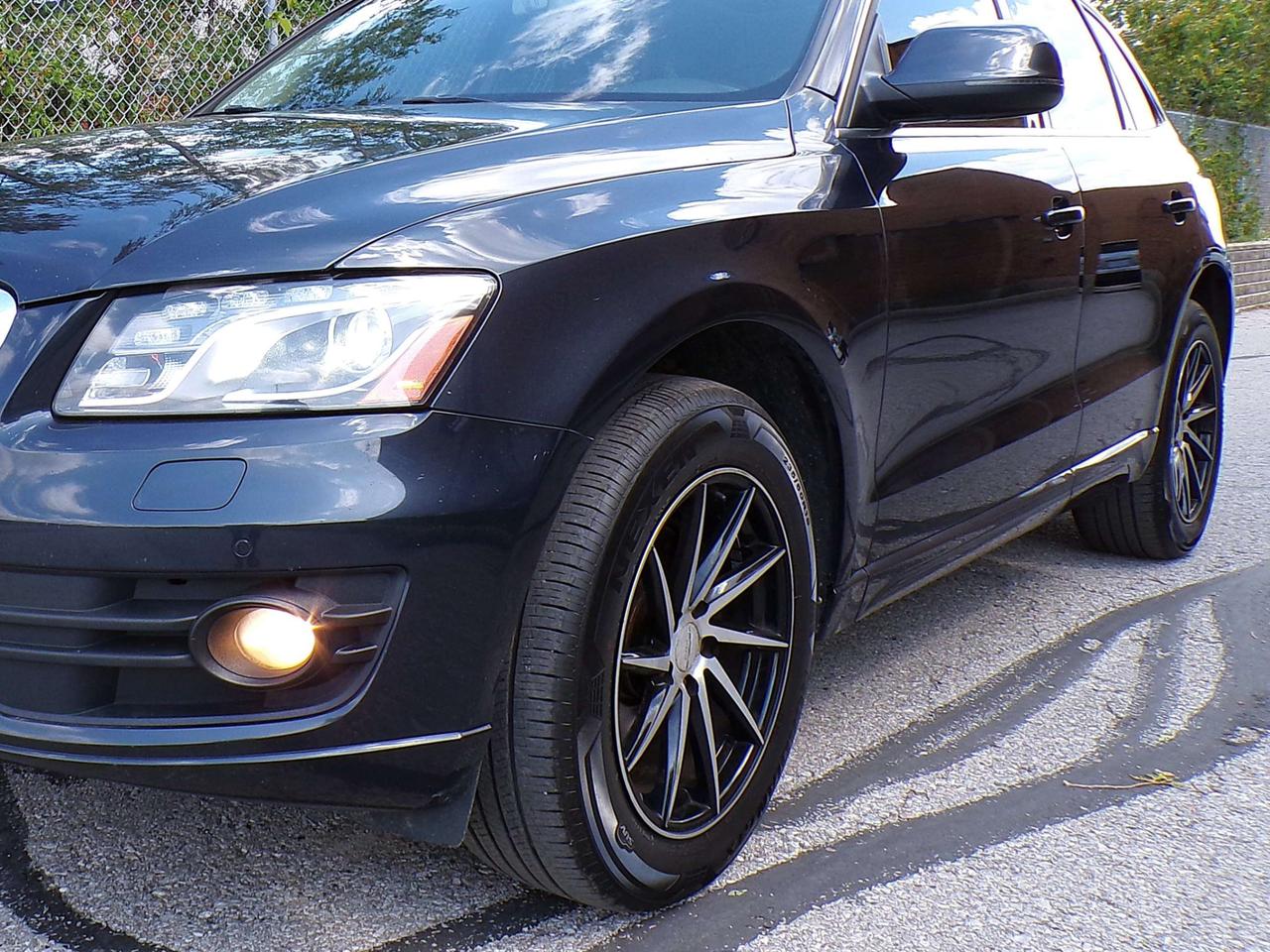 2012 Audi Q5 3.2L FSI QUATTRO TECHNIK/PREMIUM+ CAMERA NAVI PANO ROOF Photo
