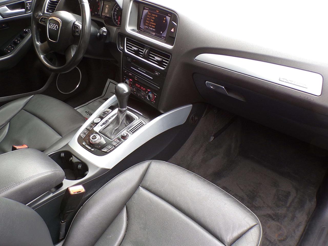 2012 Audi Q5 3.2L FSI QUATTRO TECHNIK/PREMIUM+ CAMERA NAVI PANO ROOF Photo