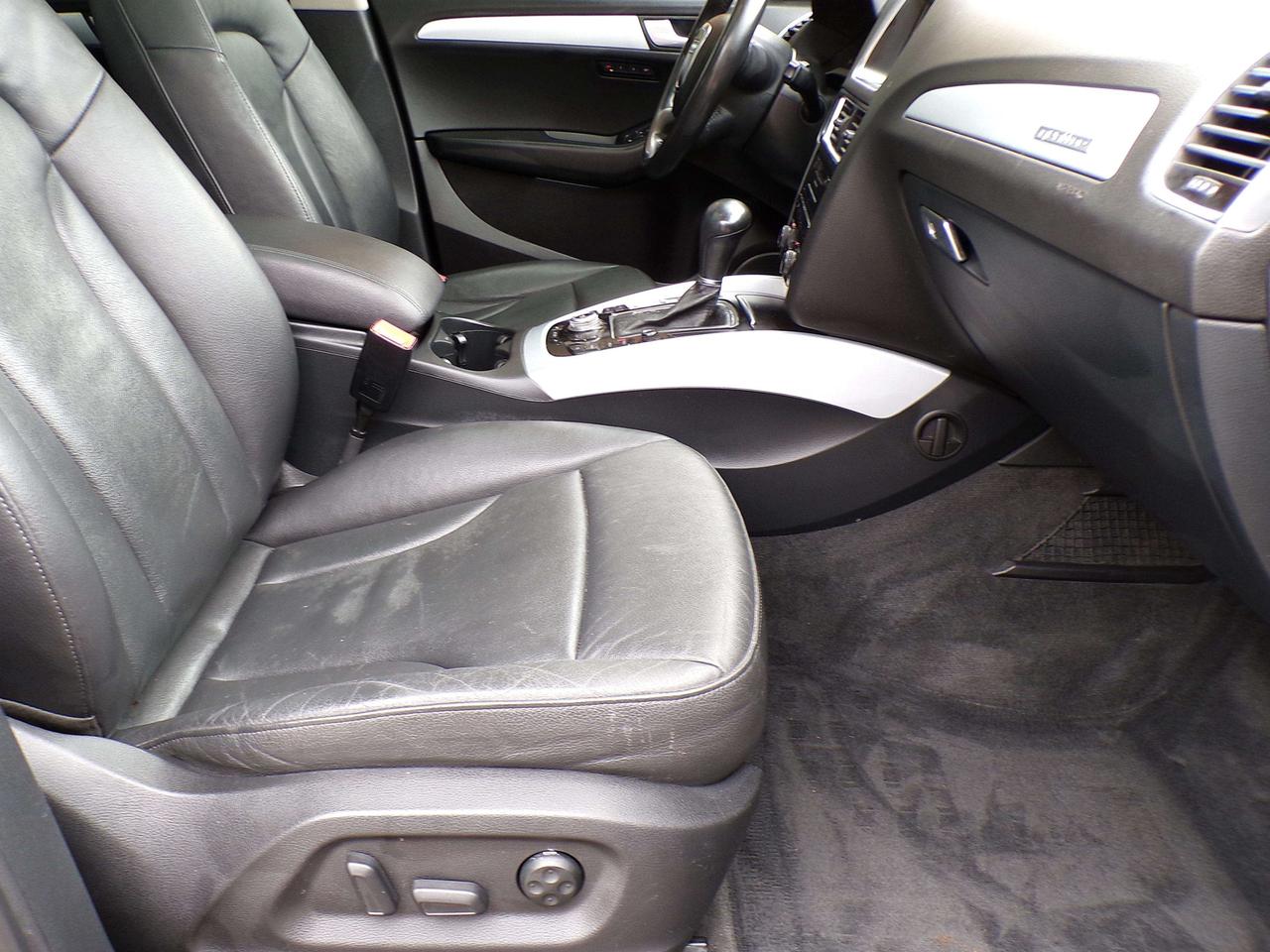 2012 Audi Q5 3.2L FSI QUATTRO TECHNIK/PREMIUM+ CAMERA NAVI PANO ROOF Photo