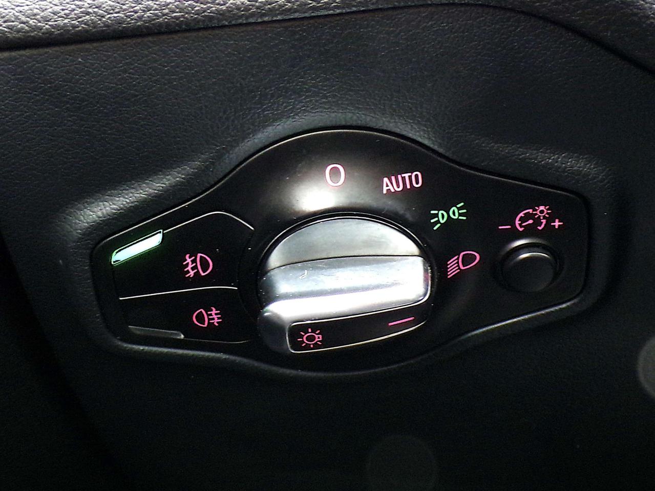 2012 Audi Q5 3.2L FSI QUATTRO TECHNIK/PREMIUM+ CAMERA NAVI PANO ROOF Photo