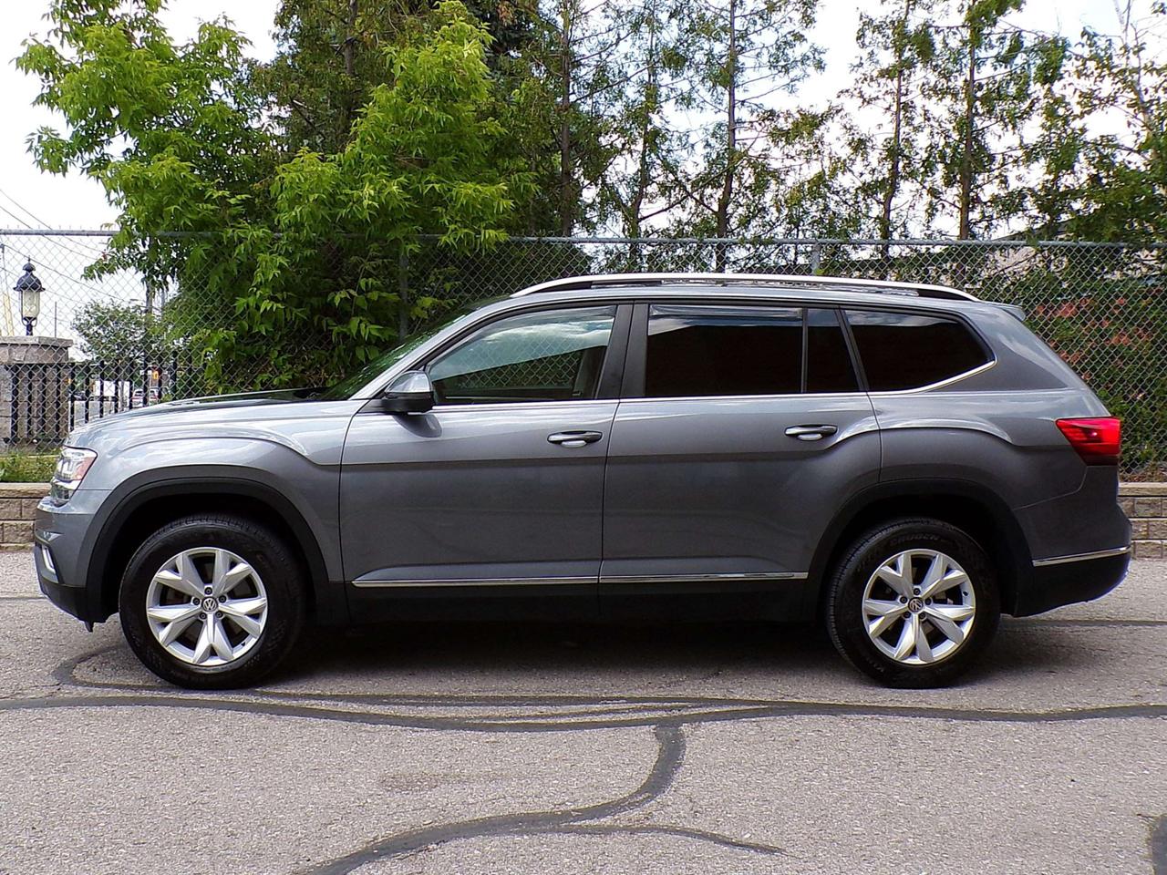2018 Volkswagen Atlas HIGHLINE FSI 4MOTION BSM RTA NAVI PANO ROOF APPLE CARPLAY Photo