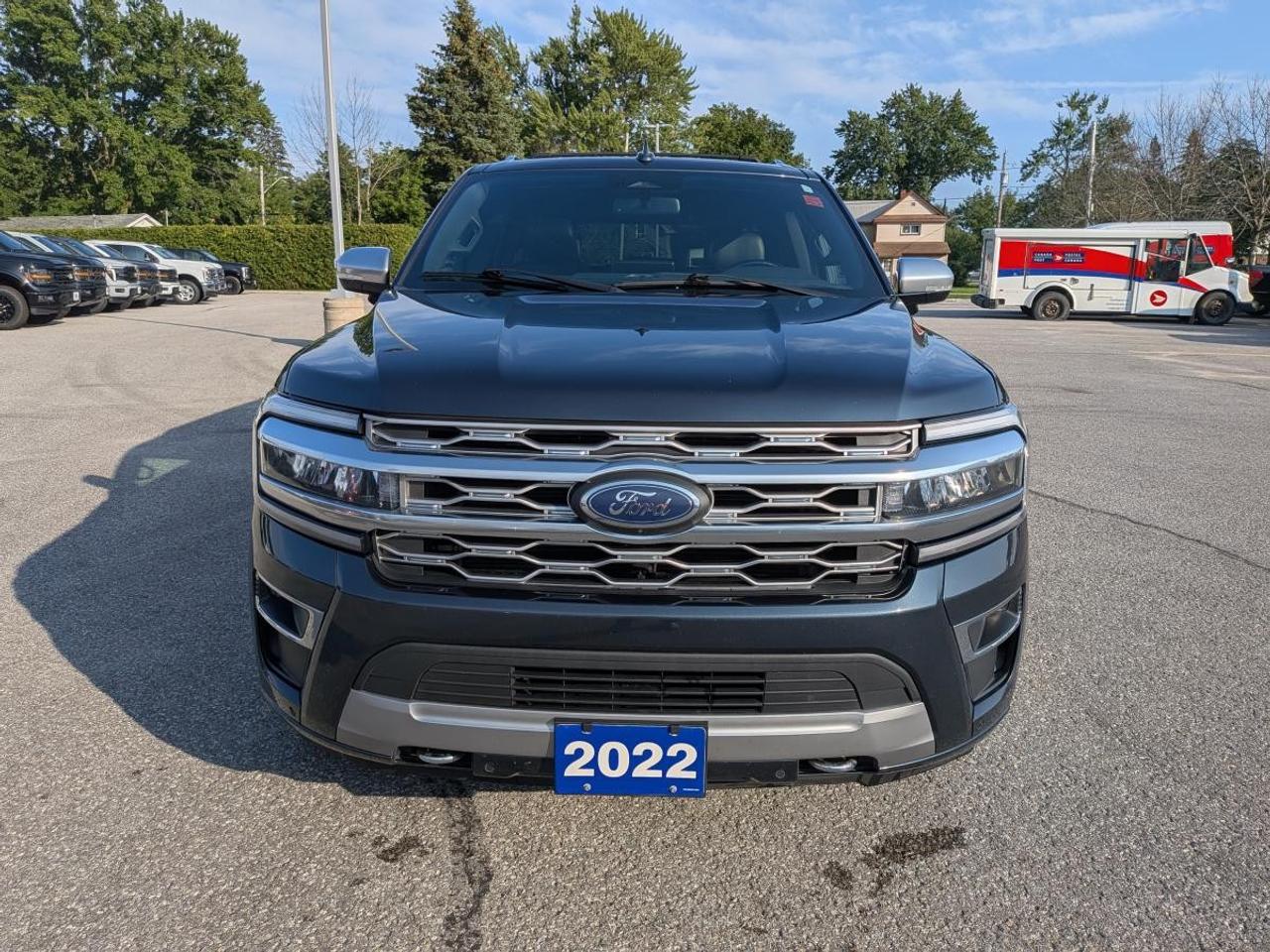 2022 Ford Expedition Platinum Max 4X4 Photo