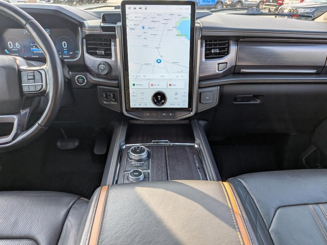2022 Ford Expedition Platinum Max 4X4 Photo