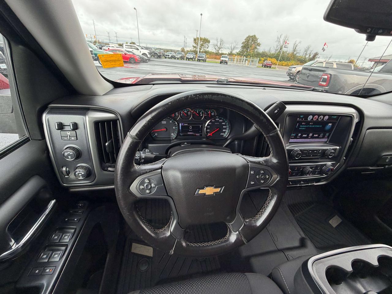 2018 Chevrolet Silverado 1500 LT Photo