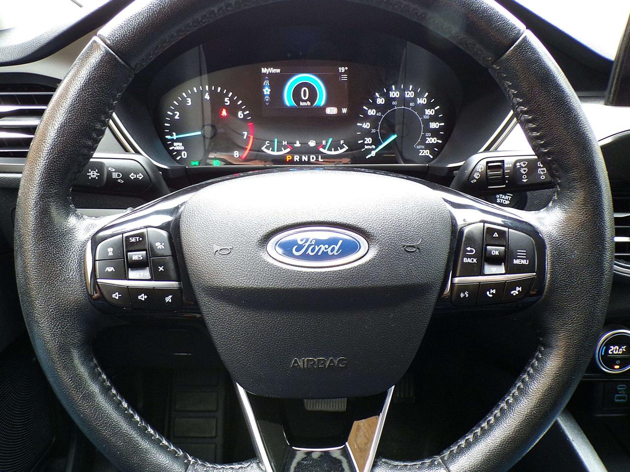 2021 Ford Escape SEL AWD BSM LKA ACC CTA NAVI CAMERA R. START Photo