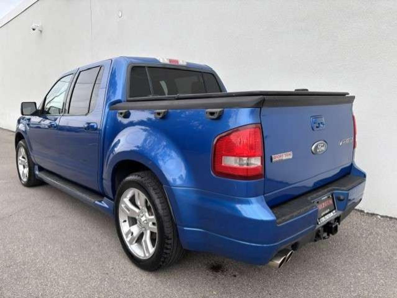 2010 Ford Explorer Sport Trac ADRENALIN V8 4.6L LEATHER-ROOF-NO ACCIDENTS! Photo