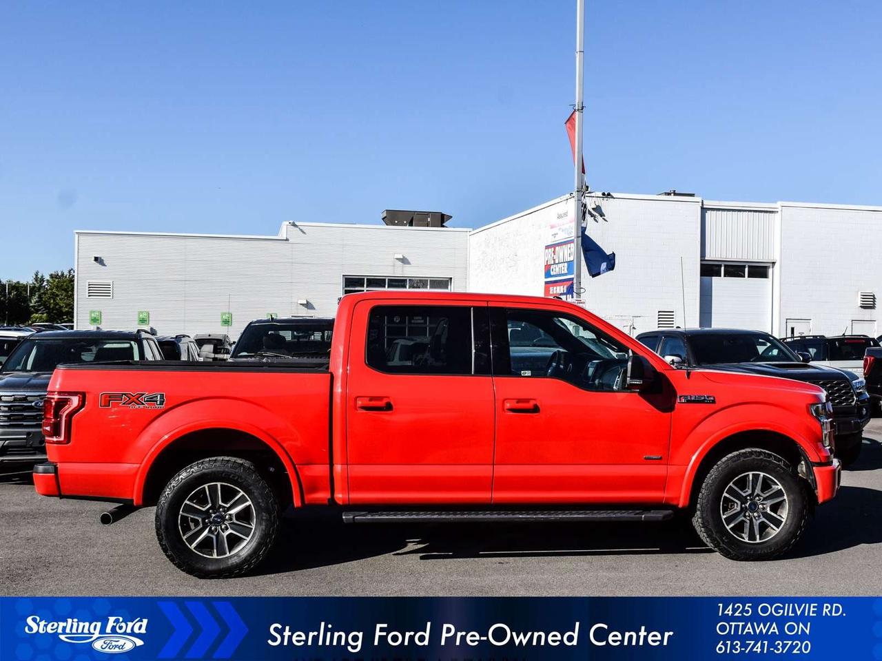2015 Ford F-150 XLT Photo2