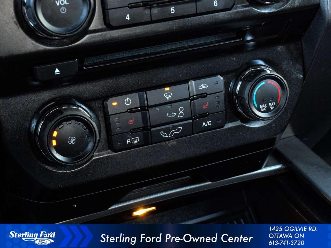 2015 Ford F-150 XLT Photo