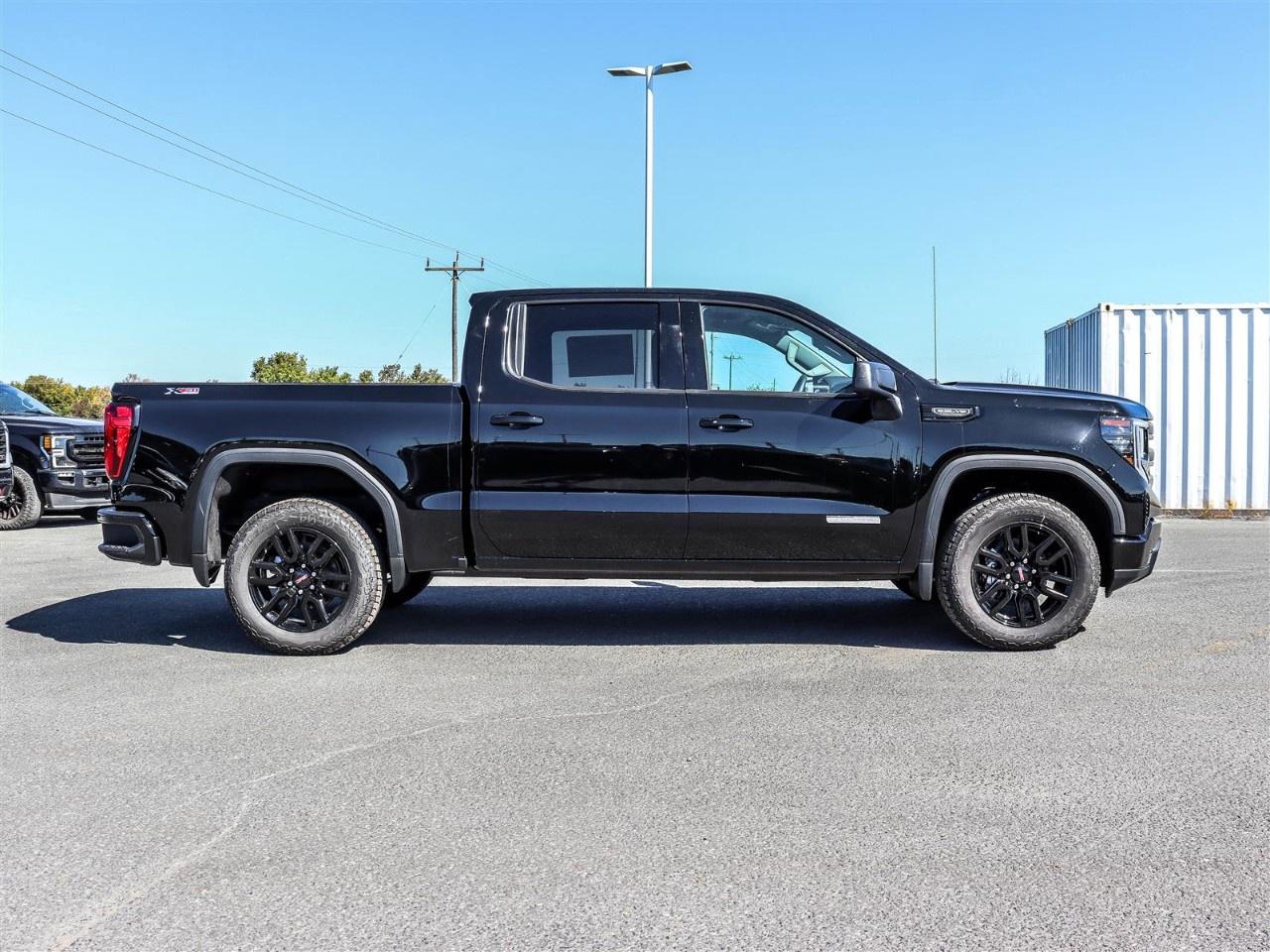 2026 GMC Sierra 1500 Crew Cab Short Box 4-Wheel Drive Elevation Photo