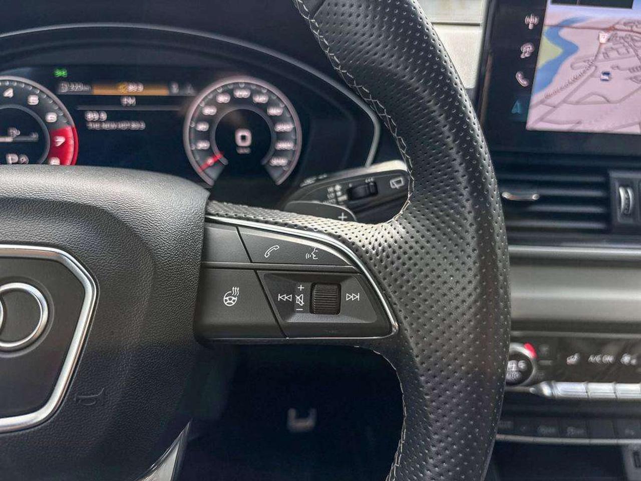 2024 Audi SQ5 Technik   Android Auto   Apple Car Play   Leather Photo