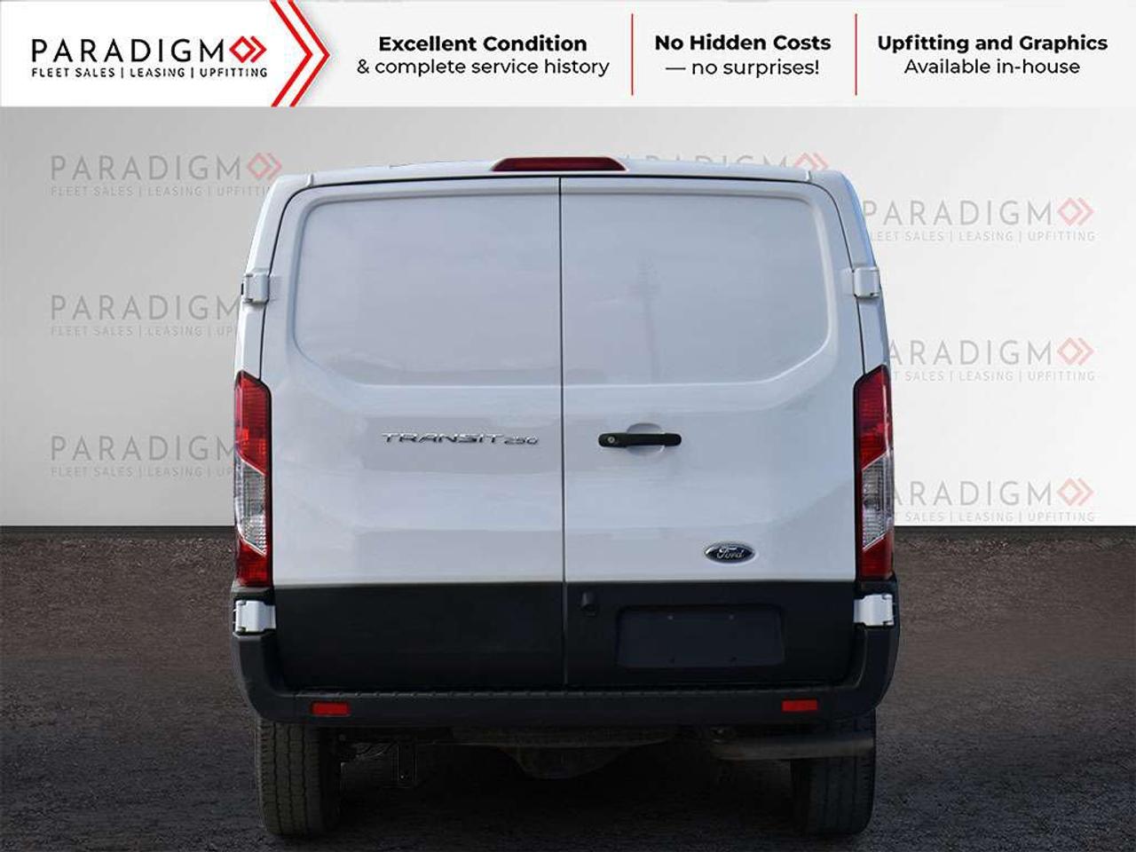 2025 Ford Transit Cargo Van T-250 148" LOW ROOF RWD Photo