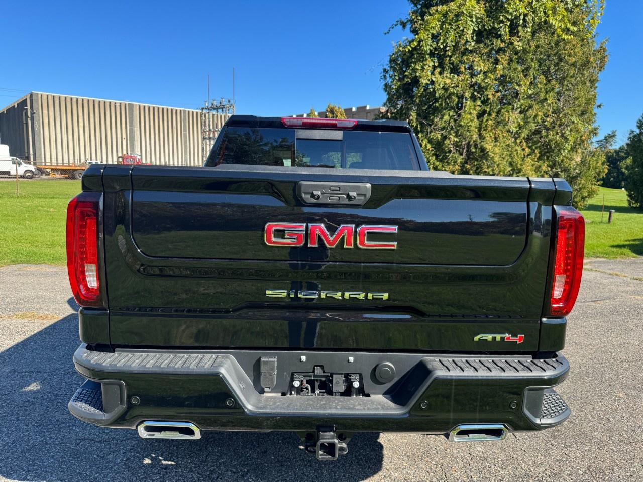 2026 GMC Sierra 1500 Crew Cab Short Box 4-Wheel Drive AT4 Photo