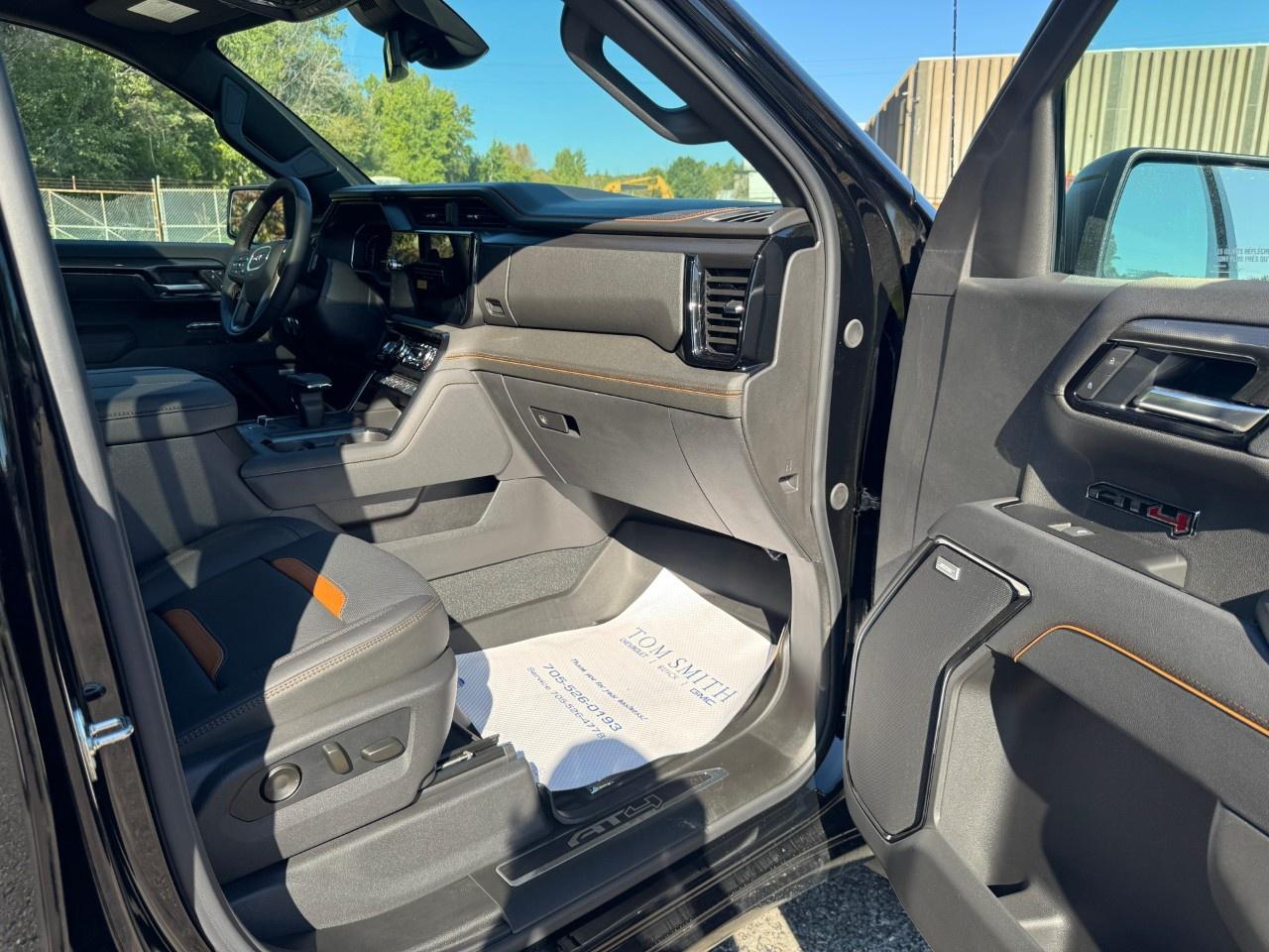 2026 GMC Sierra 1500 Crew Cab Short Box 4-Wheel Drive AT4 Photo