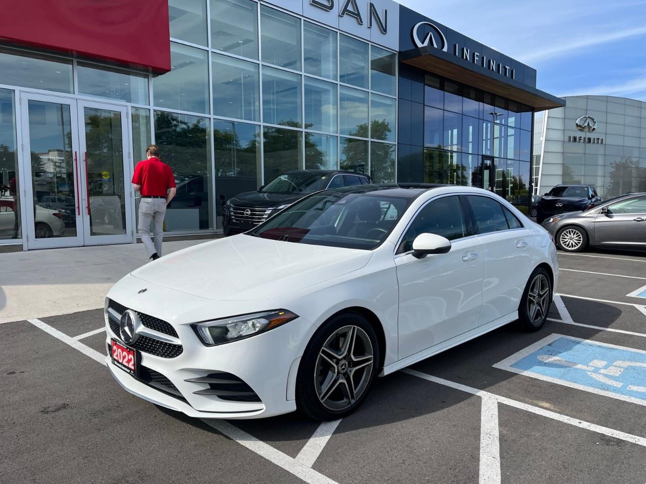 2022 Mercedes-Benz A-Class A 220 4MATIC Sedan Photo0