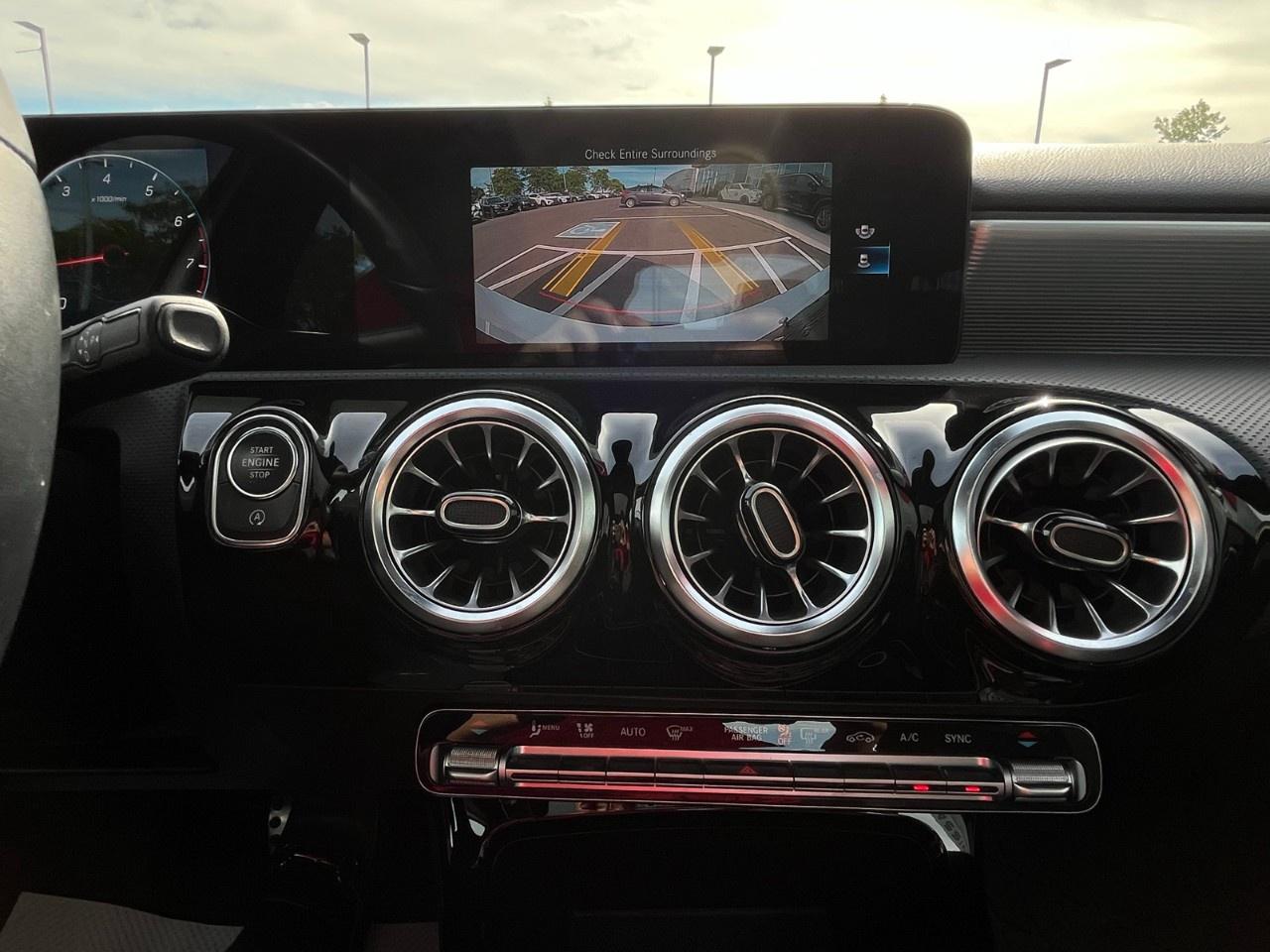 2022 Mercedes-Benz A-Class A 220 4MATIC Sedan Photo
