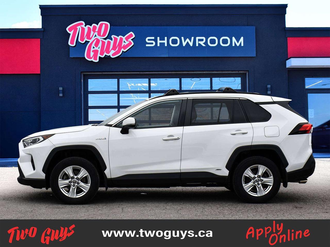 2021 Toyota RAV4 XLE Photo