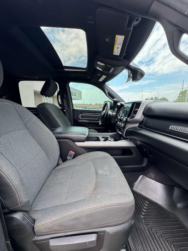 2019 RAM 2500 Big Horn 4x4 Crew Cab 6'4 Box Photo