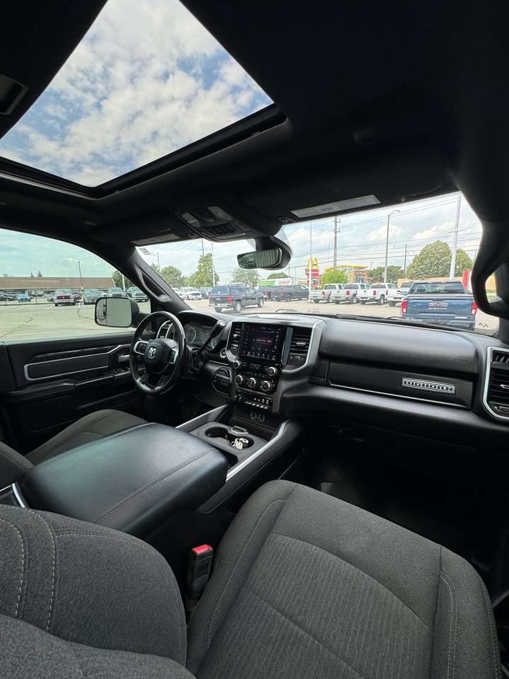 2019 RAM 2500 Big Horn 4x4 Crew Cab 6'4 Box Photo