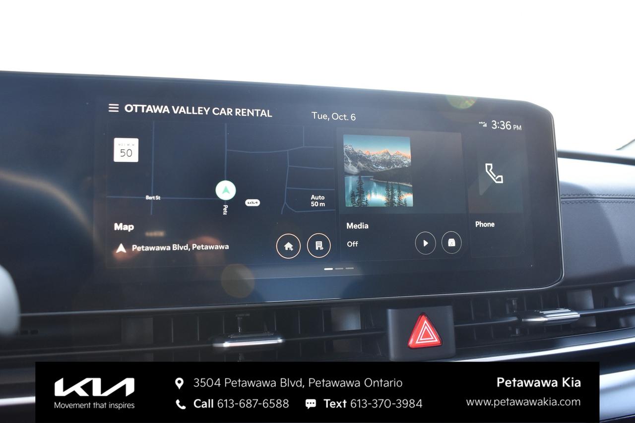 2026 Kia Carnival LX+ Passenger Van Photo