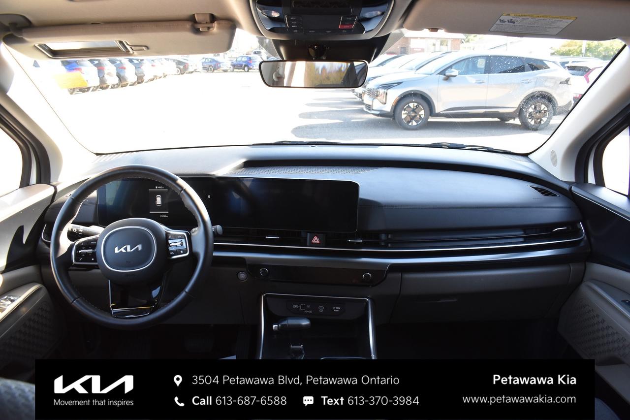 2026 Kia Carnival LX+ Passenger Van Photo