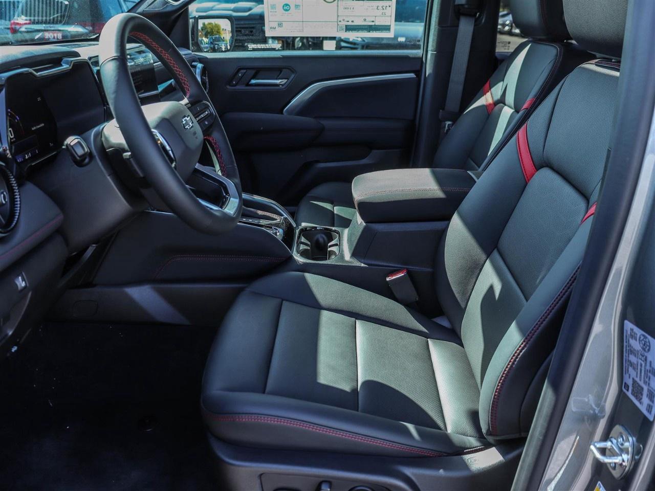 2026 Chevrolet Colorado Crew Cab Short Box 4-Wheel Drive Z71 Photo