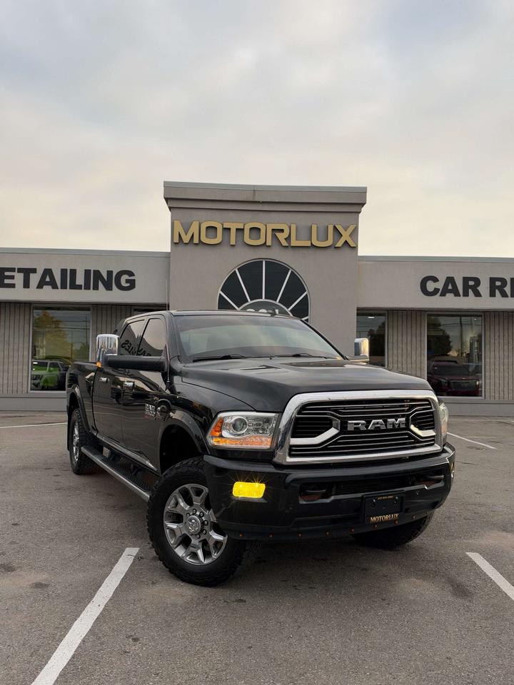 2018 RAM 3500 Limited 4x4 Mega Cab 6'4 box Photo