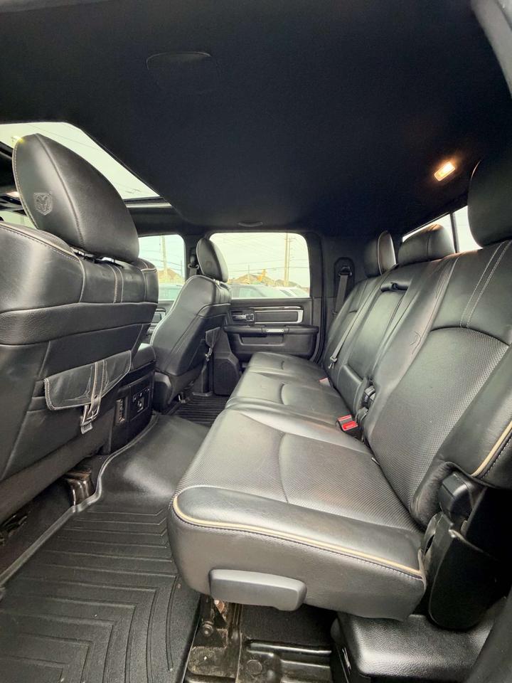 2018 RAM 3500 Limited 4x4 Mega Cab 6'4 box Photo
