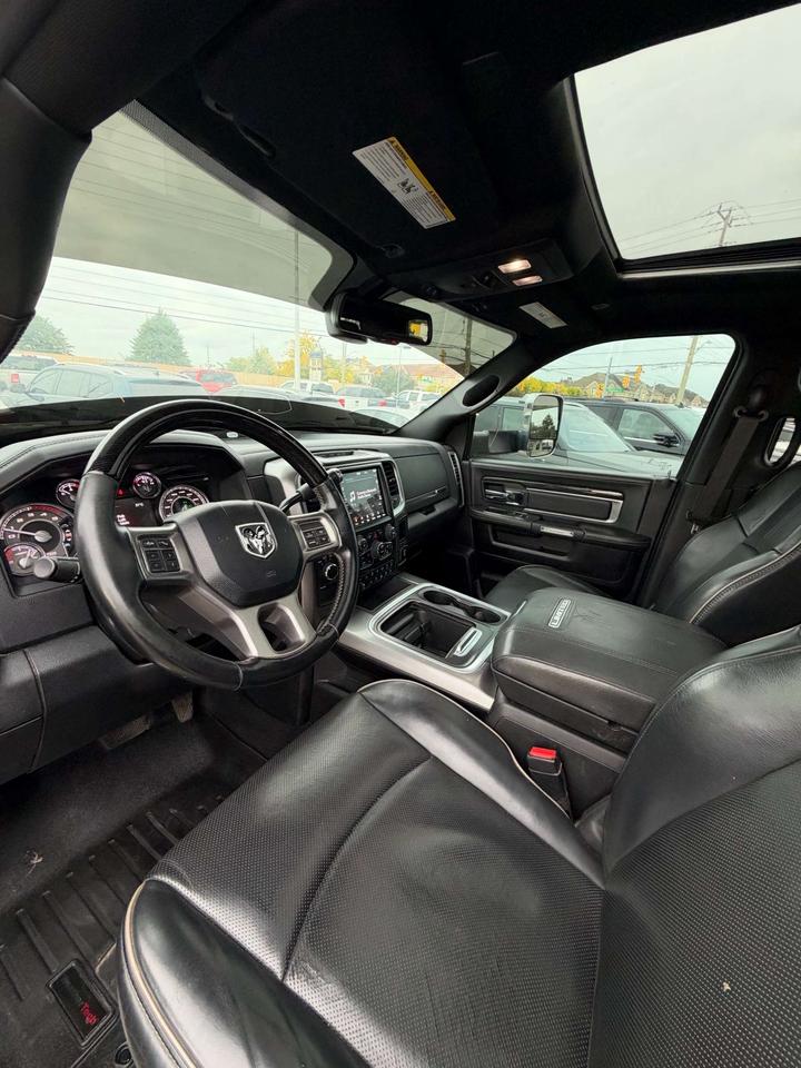 2018 RAM 3500 Limited 4x4 Mega Cab 6'4 box Photo