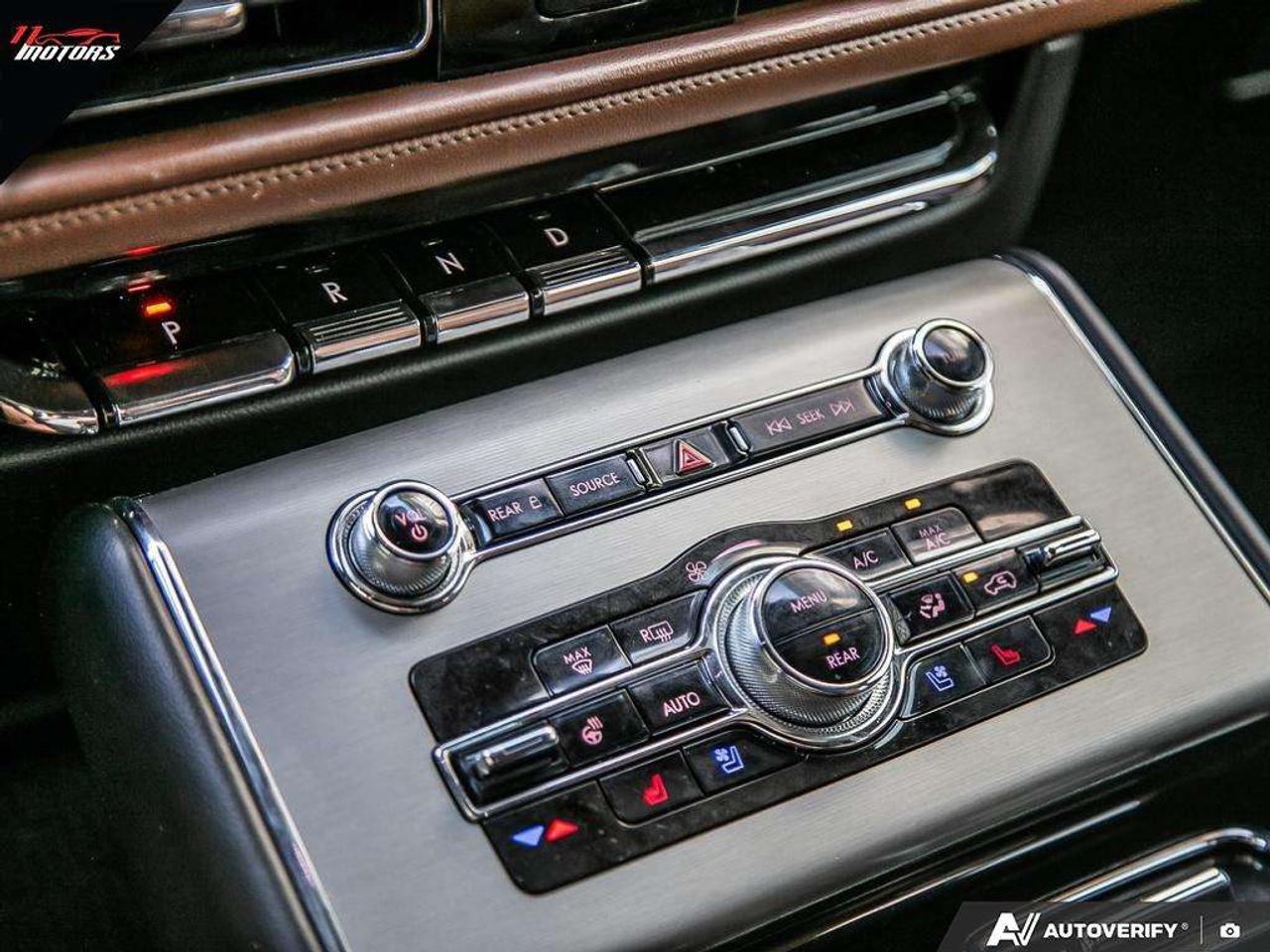 2022 Lincoln Aviator Reserve AWD   LOADED   NO ACCIDENTS Photo