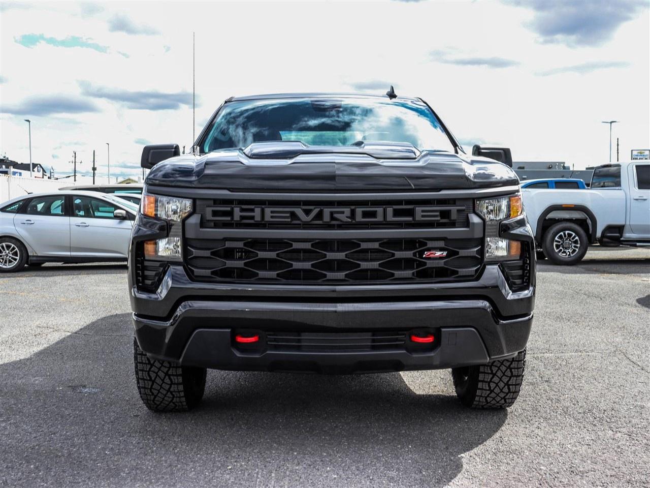 2026 Chevrolet Silverado 1500 Crew Cab Standard Box 4-Wheel Drive Custom Trail Boss Photo1