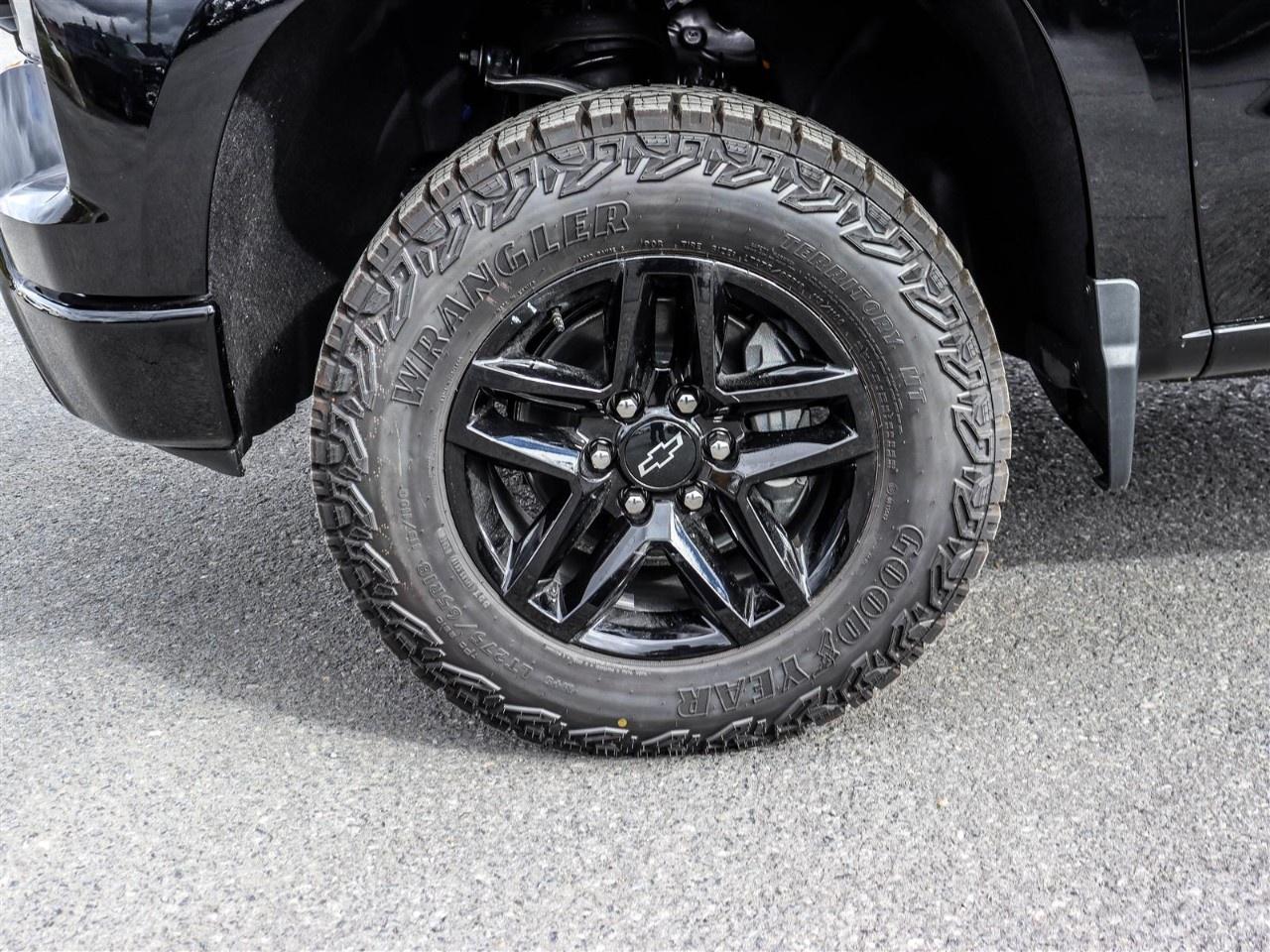 2026 Chevrolet Silverado 1500 Crew Cab Standard Box 4-Wheel Drive Custom Trail Boss Photo