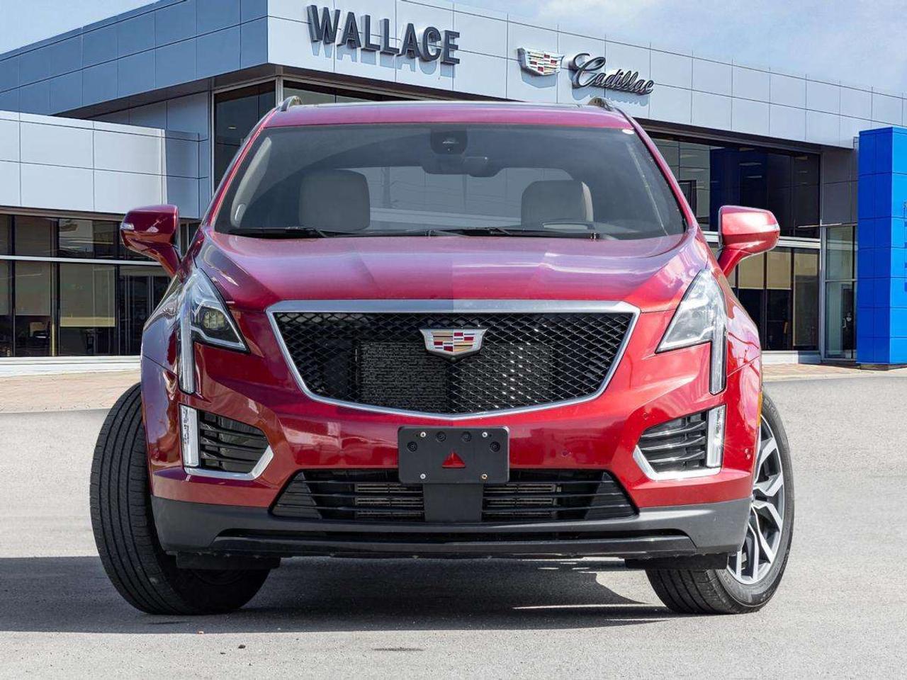 2024 Cadillac XT5 AWD 4dr Sport Photo2