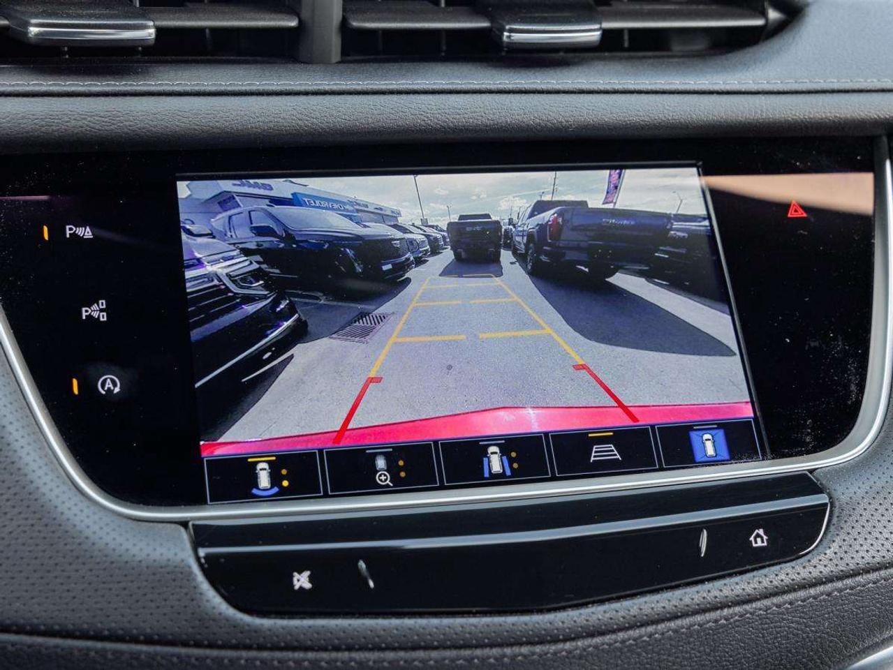 2024 Cadillac XT5 AWD 4dr Sport Photo