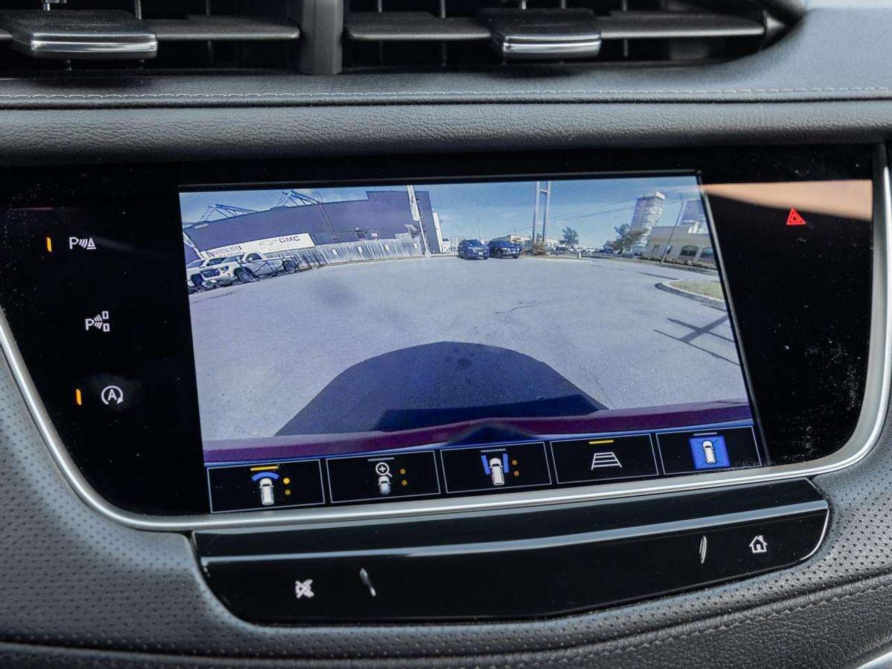 2024 Cadillac XT5 AWD 4dr Sport Photo