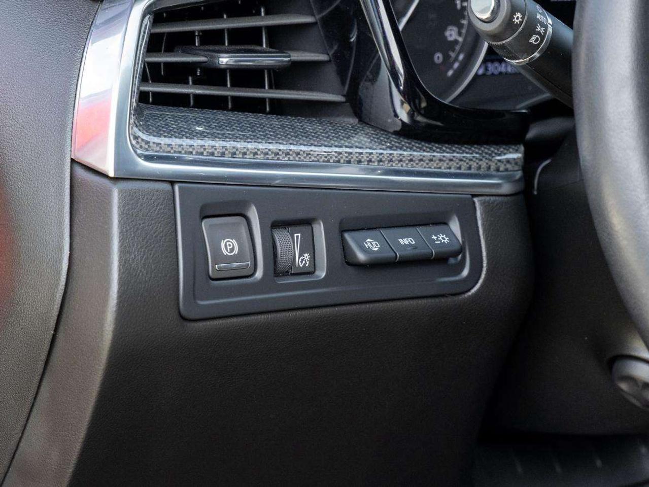 2024 Cadillac XT5 AWD 4dr Sport Photo