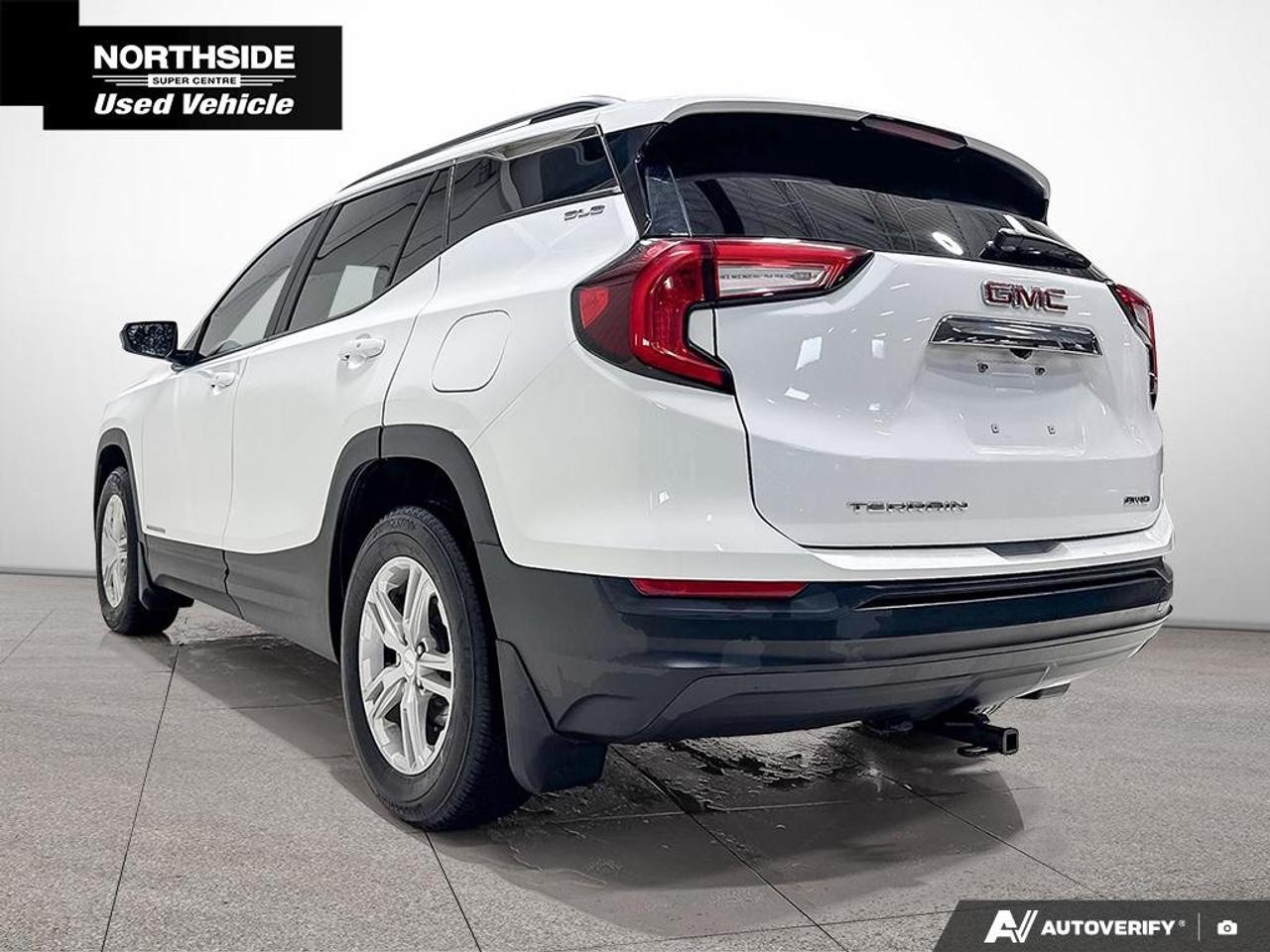 2023 GMC Terrain AWD SLE Photo